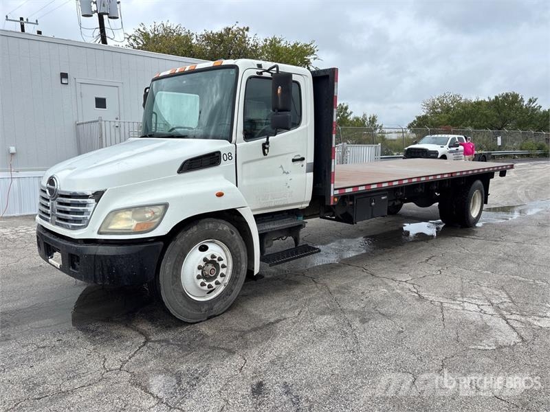 Hino 268 Furgoonautod