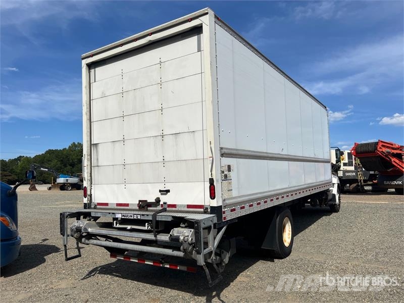 Hino 268 Camion cassonati