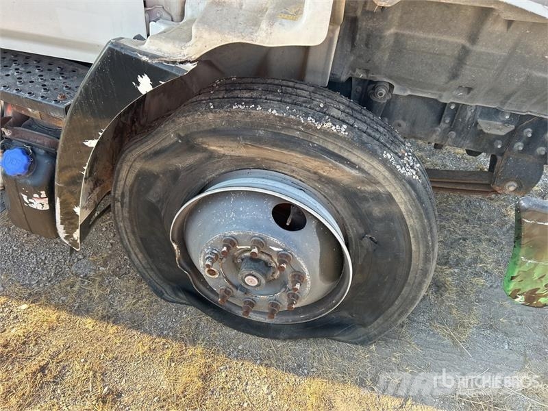 Hino 268 Dobozos teherautók