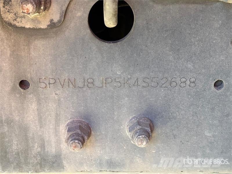 Hino 268 Kravas automašīnas - refrižeratori