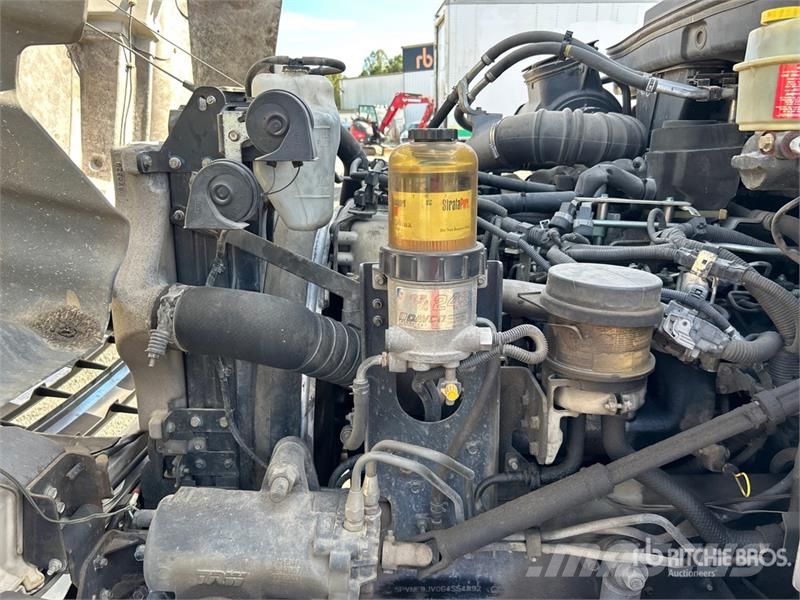 Hino 268 Furgons