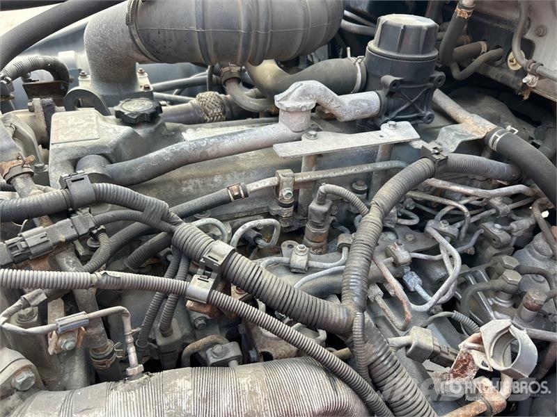 Hino 268 Фургони