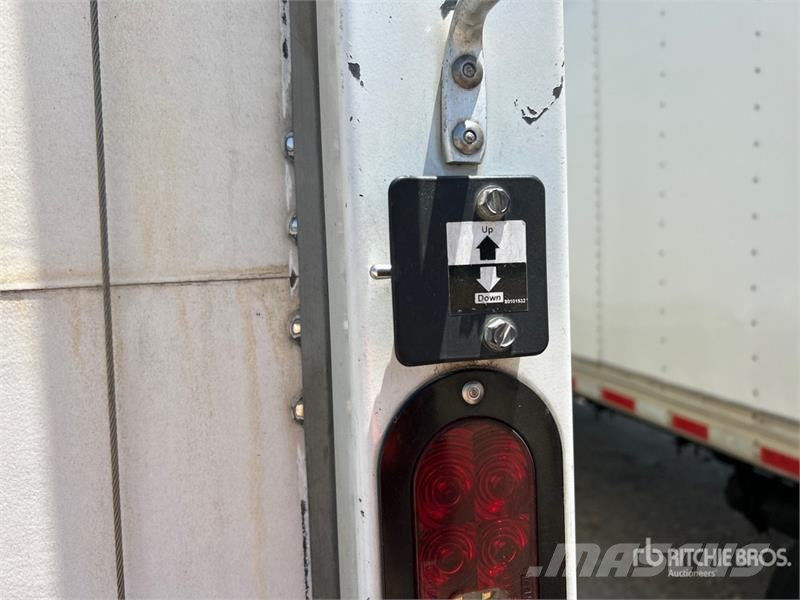 Hino 268 Camion Fourgon
