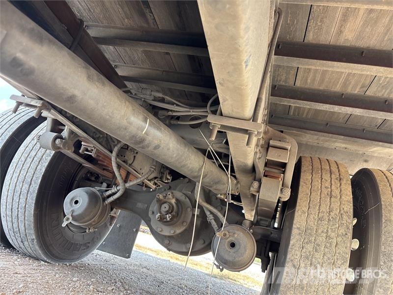 Hino 268 Camiones caja cerrada