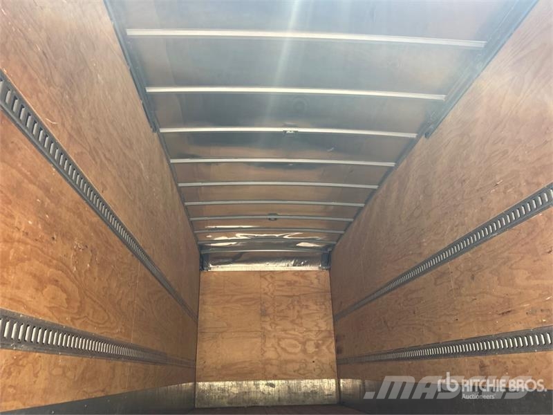 Hino 268 Camion Fourgon