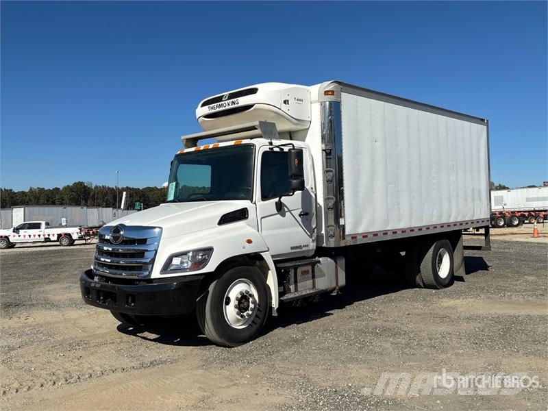 Hino 268 Kravas automašīnas - refrižeratori
