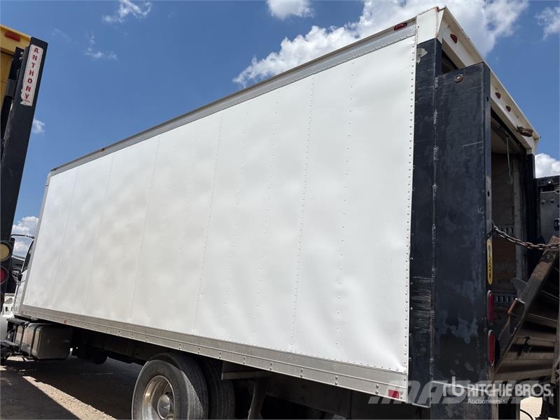Hino 268 Camiones caja cerrada