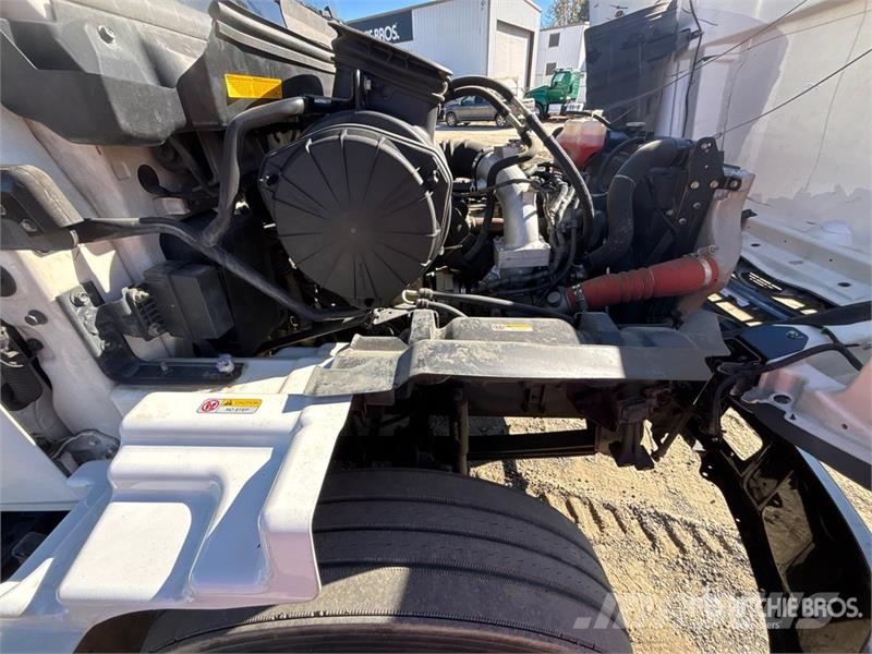 Hino 268 Kravas automašīnas - refrižeratori