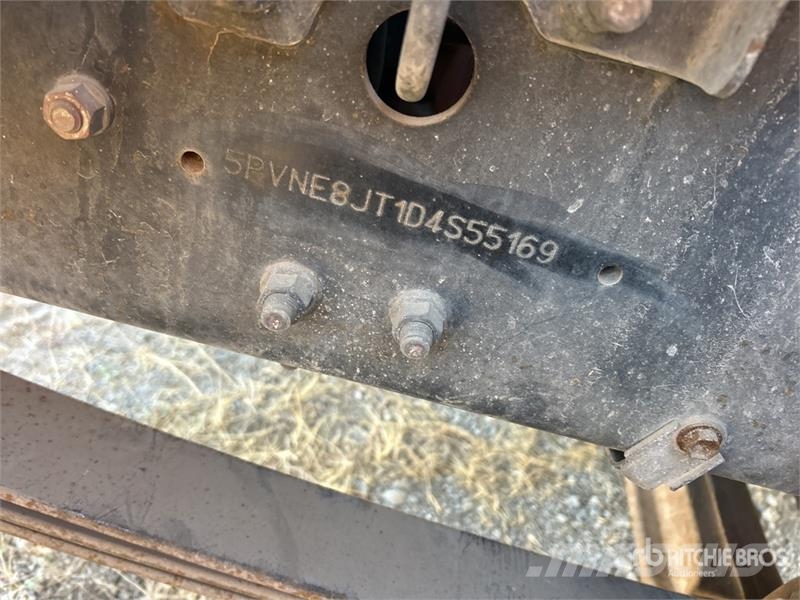Hino 268 Dobozos teherautók