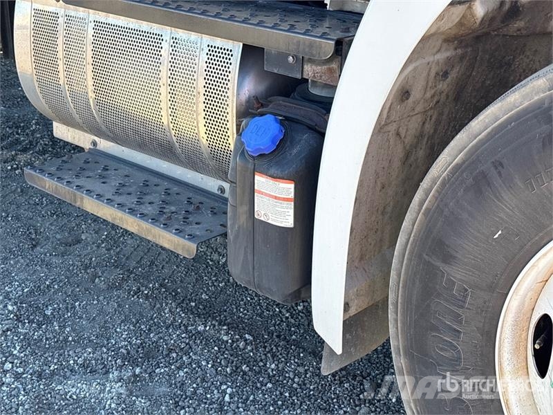 Hino 268 Kravas automašīnas - refrižeratori