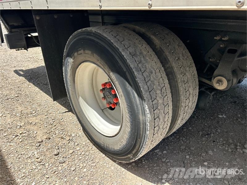 Hino 268 Camion Fourgon