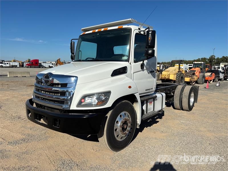 Hino 268 Cabines