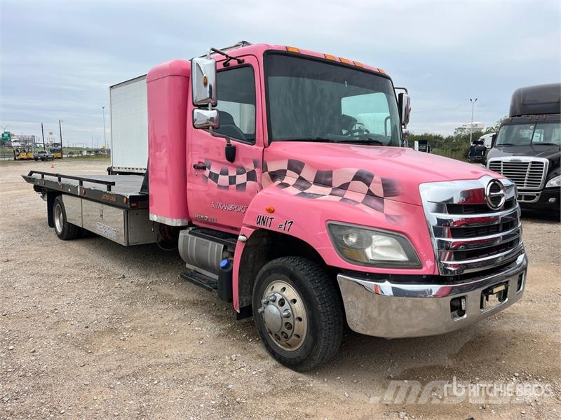 Hino 268 Sleepwagens
