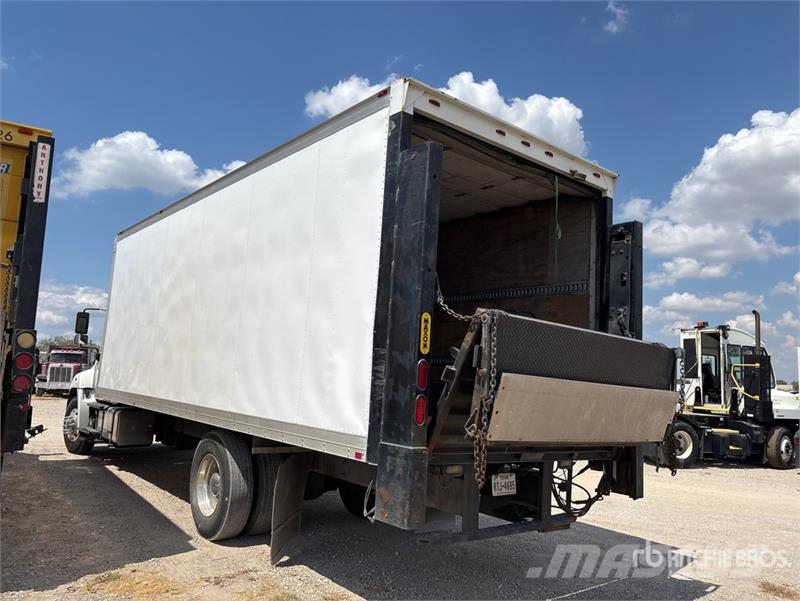 Hino 268 Camiones caja cerrada