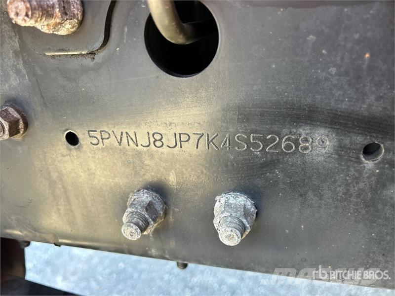 Hino 268 Kravas automašīnas - refrižeratori