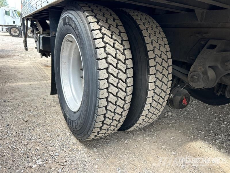 Hino 268 Фургони