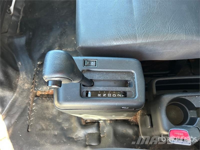 Hino 268 Kravas automašīnas - refrižeratori