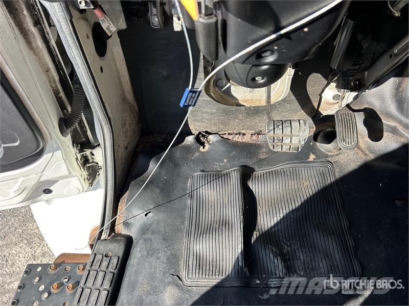 Hino 268 Kravas automašīnas - refrižeratori