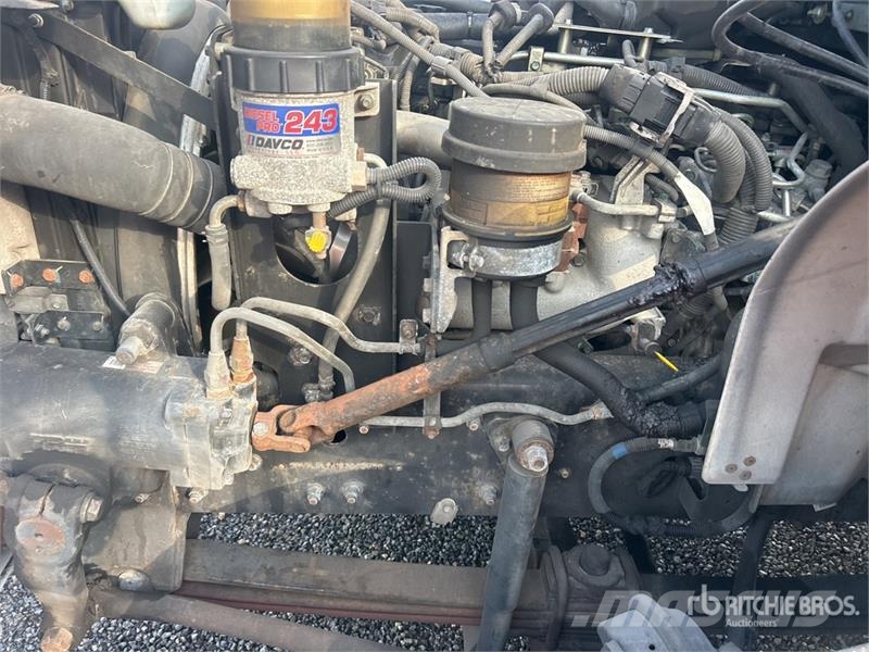 Hino 268 Dobozos teherautók
