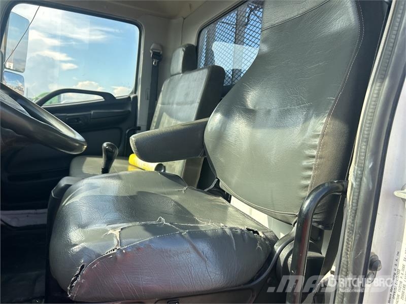 Hino 268A 都市/通用型車輛