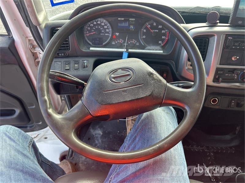 Hino 268A 都市/通用型車輛