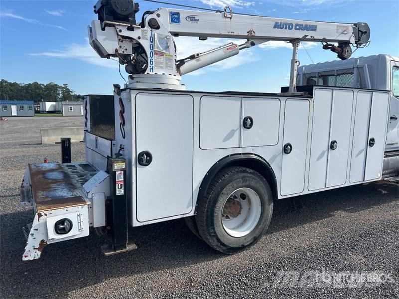 Hino 268A 都市/通用型車輛