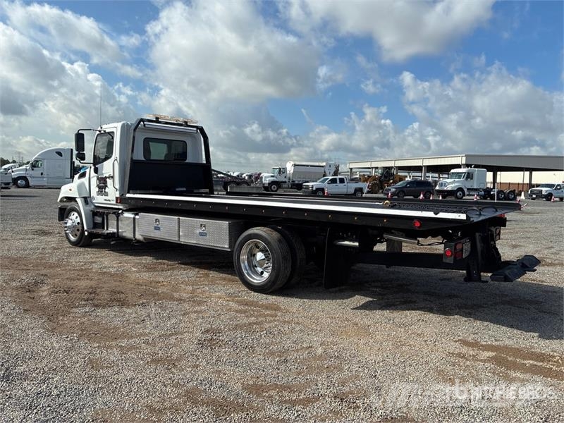 Hino 338 救援車