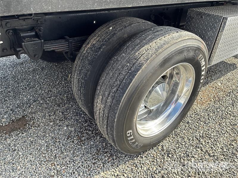 Hino 338 救援車