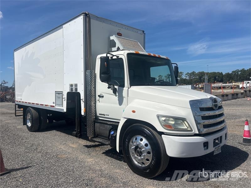 Hino 338 Andre lastebiler