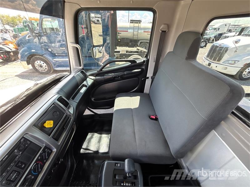 Hino 338 救援車