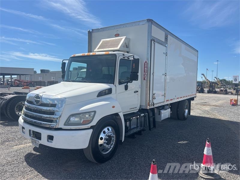 Hino 338 Andre lastebiler
