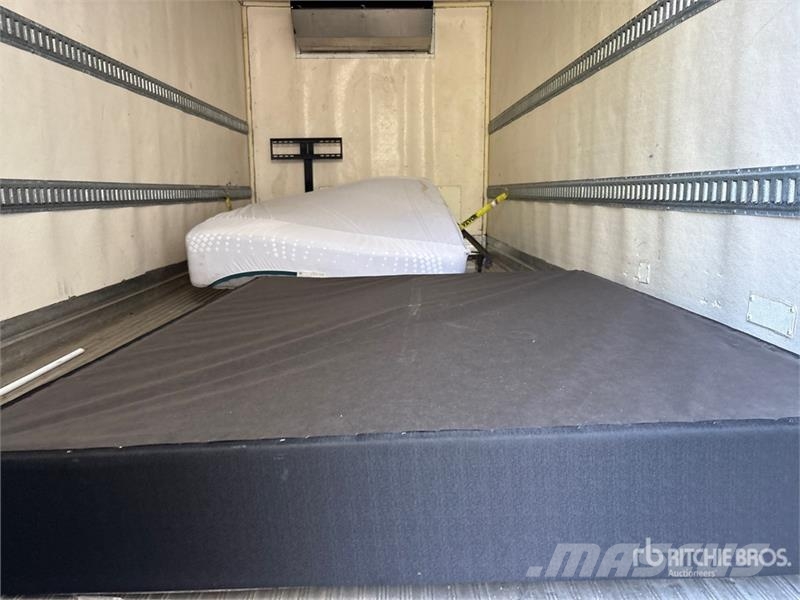 Hino 4x2 Refrigerated Truck (Inoperable) Рефрижератори