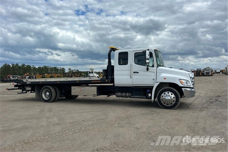 Hino L6 4x2 Extended Cab Rollback Truck Bärgningsbilar
