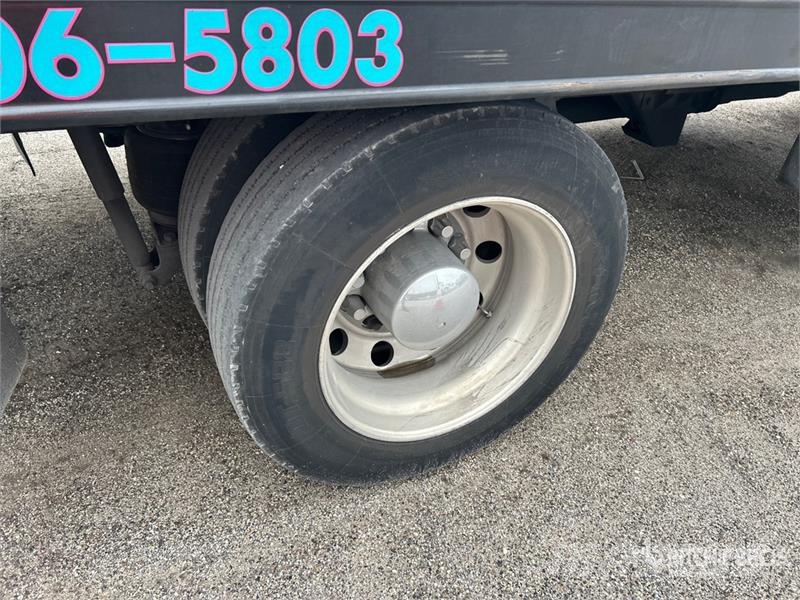 Hino L6 4x2 Rollback Truck Evakuators ar manipulatoru