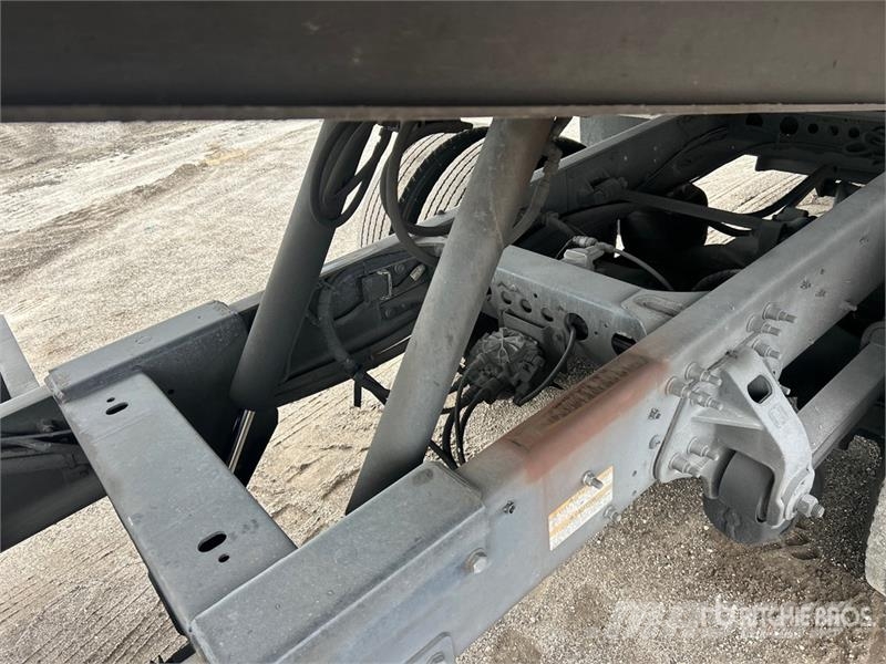 Hino L6 4x2 Rollback Truck Evakuators ar manipulatoru