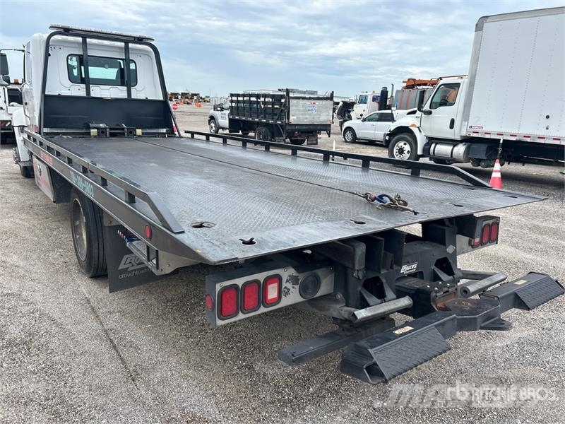 Hino L6 4x2 Rollback Truck Evakuators ar manipulatoru