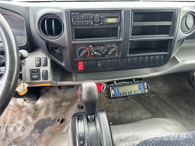 Hino XJC720 4x2 Refrigerated Truck Camiones con temperatura controlada