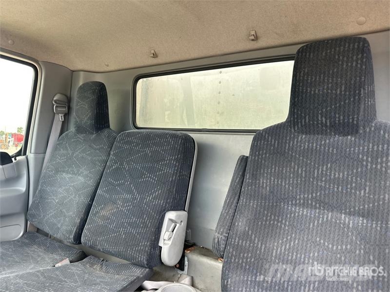 Hino XJC720 4x2 Refrigerated Truck Camiones con temperatura controlada
