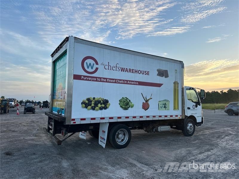 Hino XJC720 4x2 Refrigerated Truck Camiones con temperatura controlada