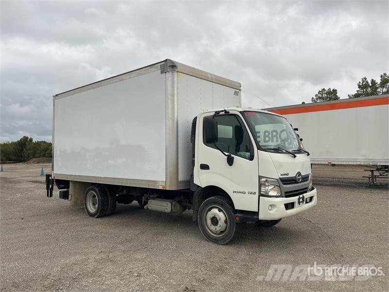 Hino XJC720 4x2 Van Truck Camiones con caja de remolque
