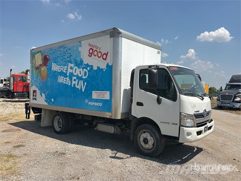 Hino XJC720 4x2 Van Truck 탑차 트럭