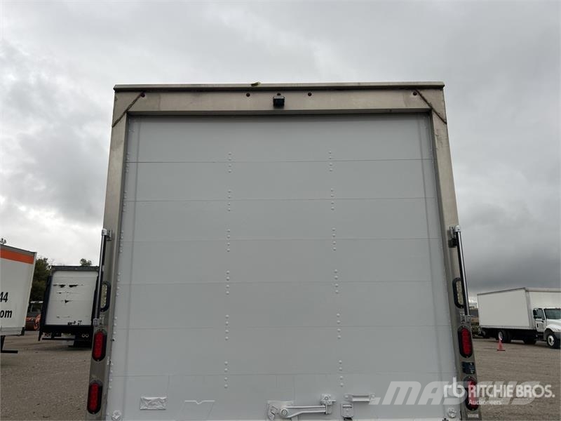 Hino XJC720 4x2 Van Truck Camiones con caja de remolque
