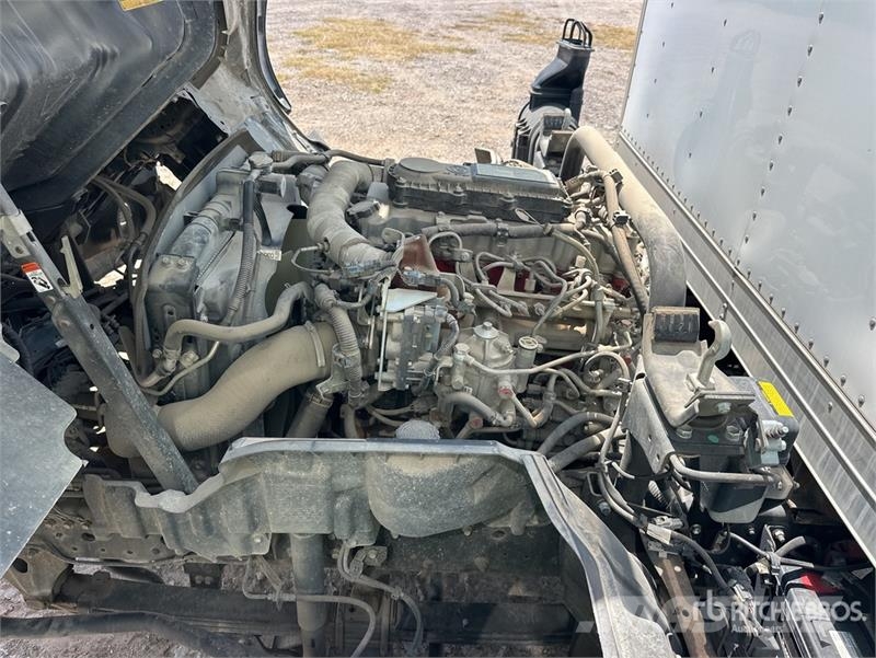 Hino XJC720 4x2 Van Truck 탑차 트럭