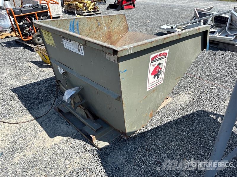 Hippo HH32LD 2 cyd Self-Dumping Hopper Grain bins