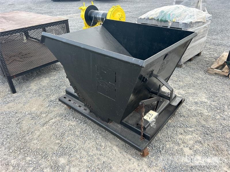 Hippo Hopper 4 ft 7 in Self-Dumping Hopper Apcirkņi un piltuves