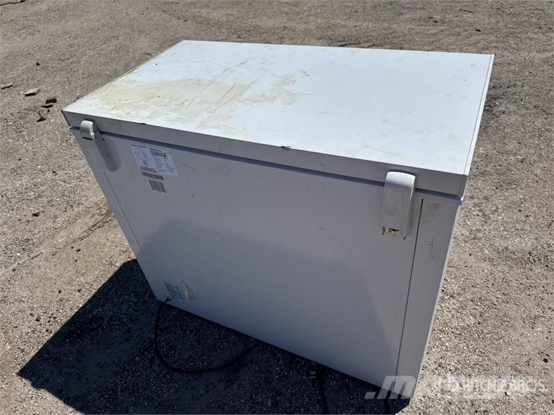  Hisense 115 volts Freezer - Fits  LC87D6EWD مكونات أخرى