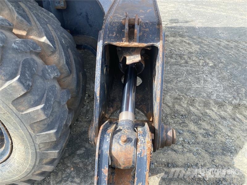 Hitachi 190W-5 4x4 Highway Wheeled Excavator Wheeled excavators