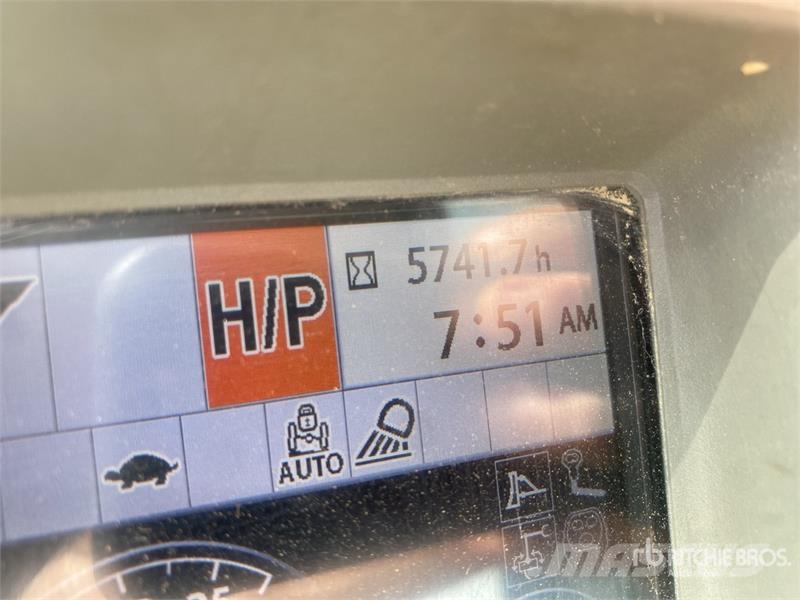 Hitachi 190W-5 4x4 Highway Wheeled Excavator Wheeled excavators