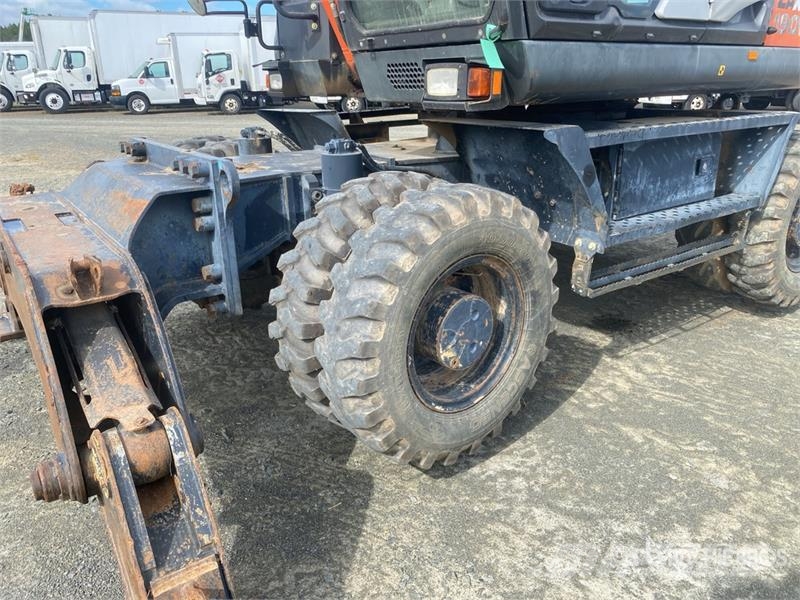 Hitachi 190W-5 4x4 Highway Wheeled Excavator Wheeled excavators