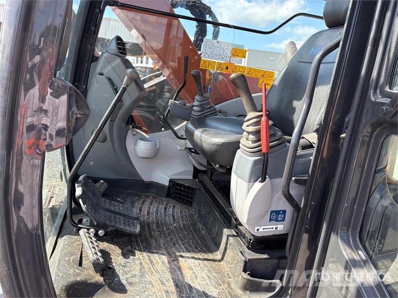Hitachi Zaxis ZX75US-5B Tracked Excavator Kāpurķēžu ekskavatori